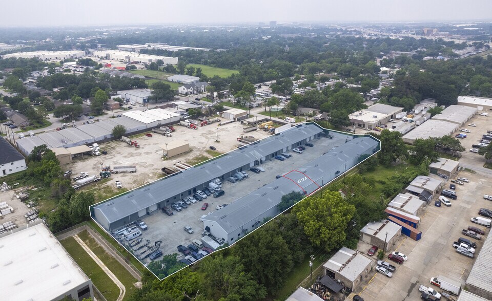 6111 Milwee St, Houston, TX for lease - Building Photo - Image 3 of 21