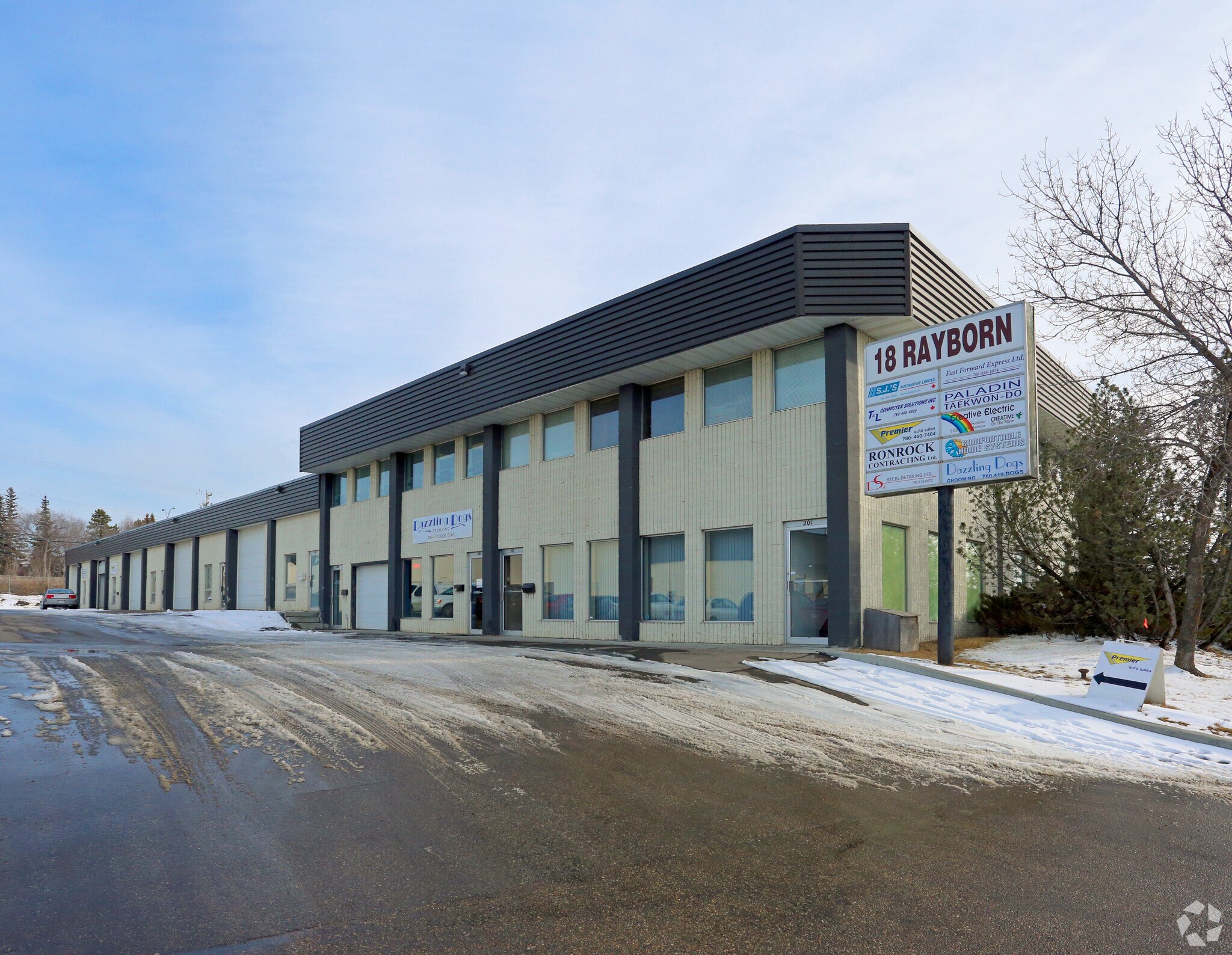 18 Rayborn Cres, St. Albert, AB for sale Primary Photo- Image 1 of 1