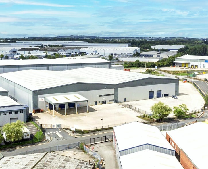 Wilcock Rd, Haydock for lease - Primary Photo - Image 1 of 4