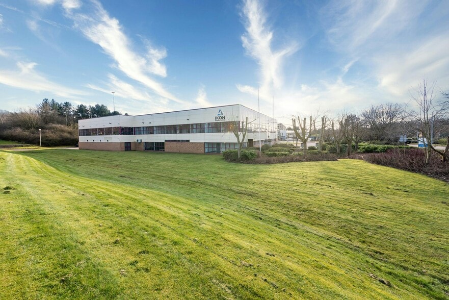 Tudor Rd, Runcorn for lease - Building Photo - Image 3 of 15