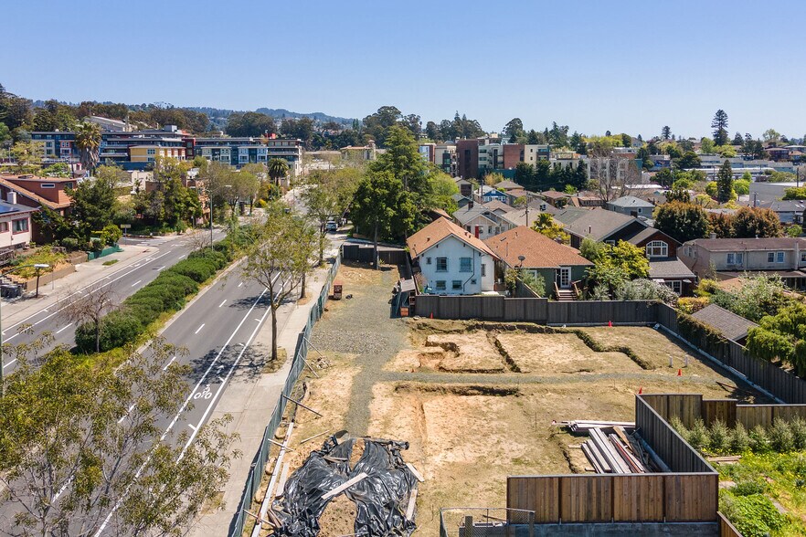 345 51st st, Oakland, CA for sale - Primary Photo - Image 1 of 11