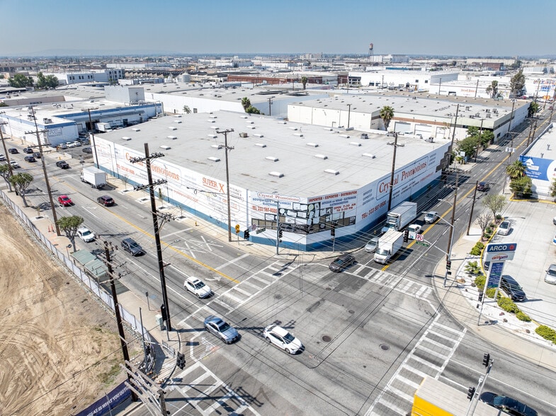 3030 Vernon Ave, Vernon, CA for lease - Primary Photo - Image 1 of 9