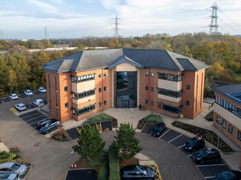 1 Broadlands, Wolverhampton à louer - Photo du bâtiment - Image 3 de 21