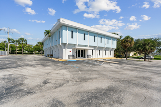 509 US Highway 1, West Palm Beach, FL for lease Building Photo- Image 1 of 41