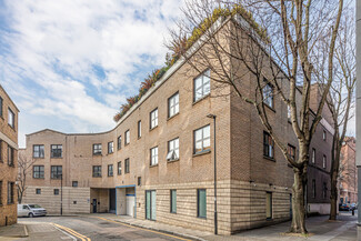 Plus de détails pour 5 Bakers Row, London - Bureau à louer