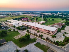 610 Elm St, McKinney, TX - AERIAL  map view - Image1