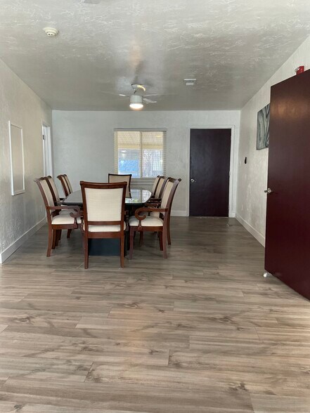 511 G St, Galt, CA à vendre - Photo intérieure - Image 2 de 17