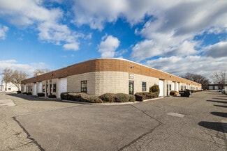 More details for 66 S 2nd St, Bay Shore, NY - Industrial for Lease