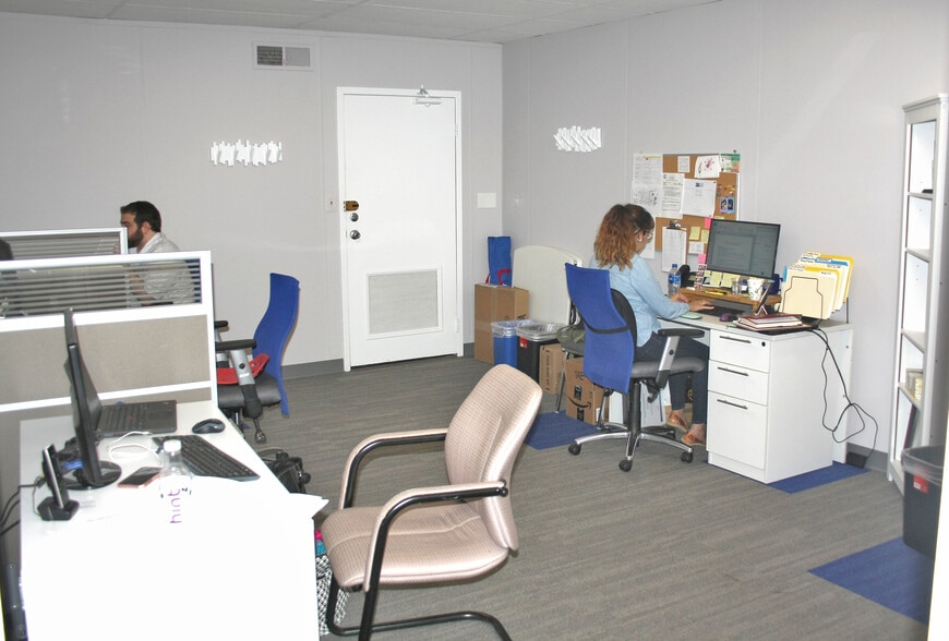 801 N Pitt St, Alexandria, VA for sale - Building Photo - Image 2 of 7