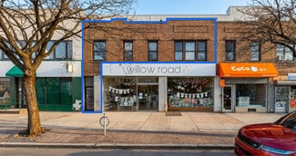 Plus de détails pour 2928 Ditmars Blvd, Astoria, NY - Commerce de détail à louer