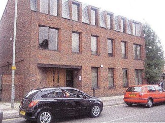 Plus de détails pour 53 Station Rd, Egham - Bureau à louer
