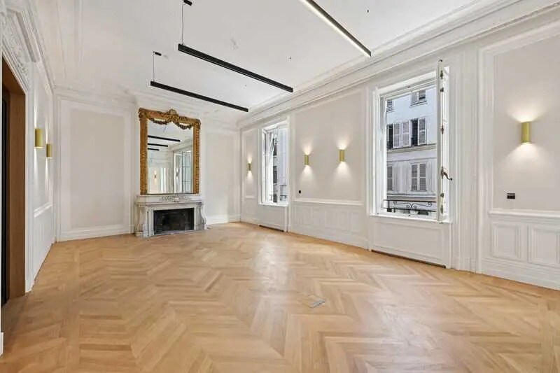Office in Paris for sale - Interior Photo - Image 1 of 22