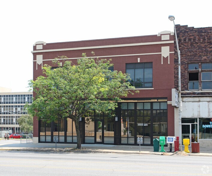 123 SE 6th Ave, Topeka, KS à louer - Photo du bâtiment - Image 2 de 8