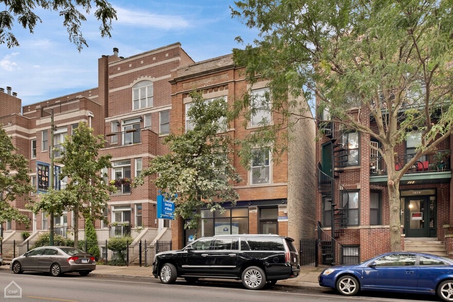 3824 N Clark St, Chicago, IL à vendre - Photo du bâtiment - Image 2 de 18