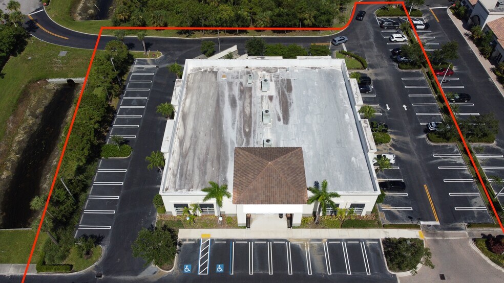 410 S State Road 7, Royal Palm Beach, FL à louer - Photo du bâtiment - Image 3 de 5