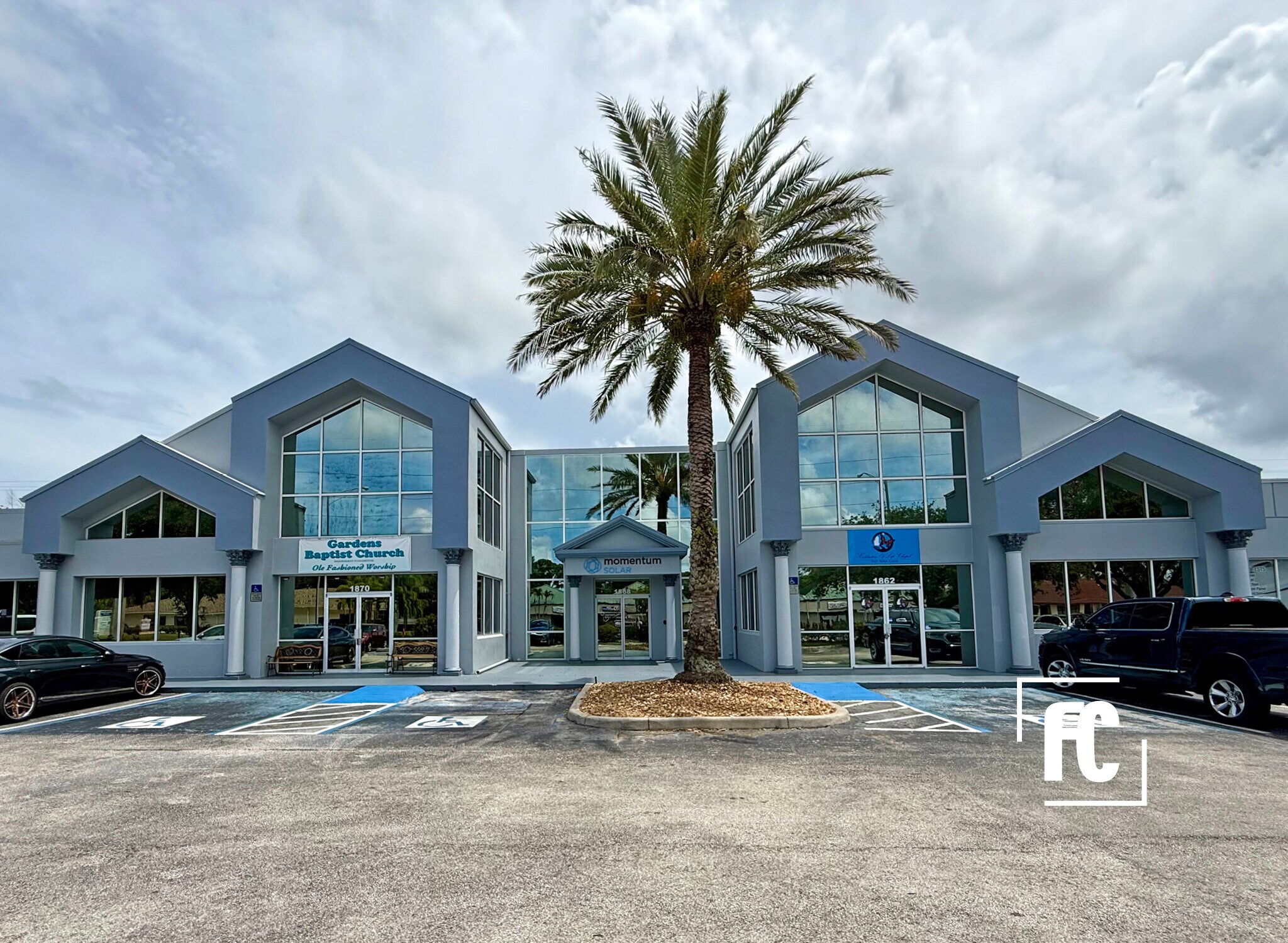 1800-1900 SE Port Saint Lucie Blvd, Port Saint Lucie, FL à louer Photo intérieure- Image 1 de 10