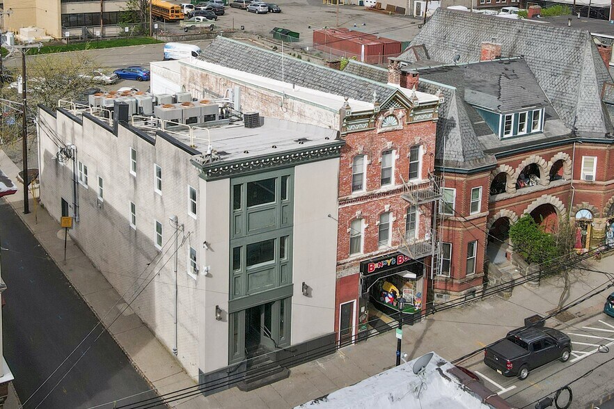 170-172 Spring St, Newton, NJ à vendre - Photo du bâtiment - Image 3 de 59