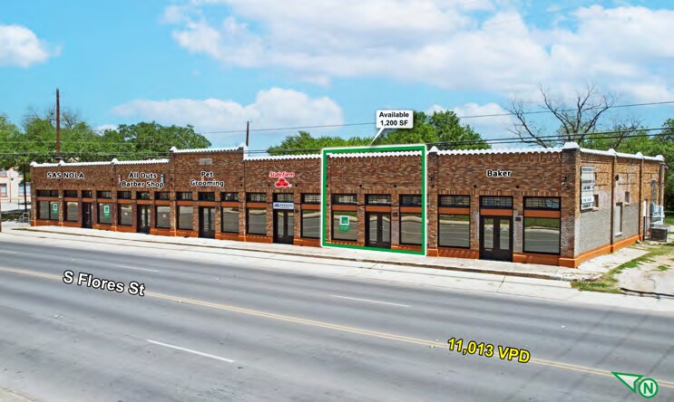 4500-4512 S Flores St, San Antonio, TX à louer - Photo du bâtiment - Image 2 de 9
