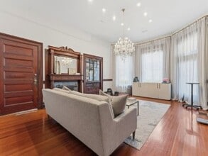 341 S Plant Ave, Tampa, FL for lease Interior Photo- Image 1 of 5