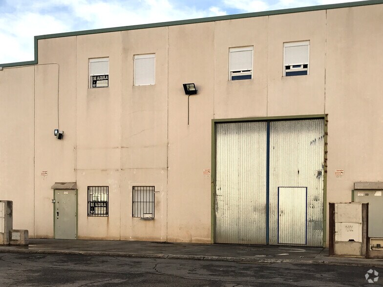 Polígono Industrial Yuncler portefeuille de 33 propriétés à vendre sur LoopNet.ca - Photo principale - Image 2 de 13