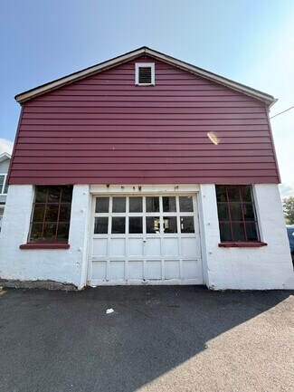 Plus de détails pour 689 Pascack Rd, Township of Washington, NJ - Commerce de détail à vendre