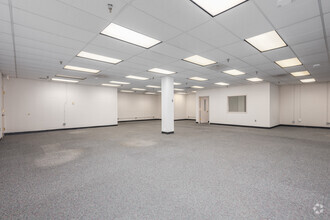 1000 Stewart Ave, Glen Burnie, MD for lease Interior Photo- Image 1 of 4