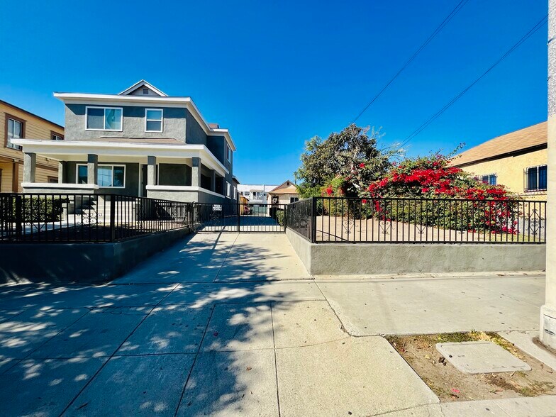 1923 Workman St, Los Angeles, CA à vendre - Photo principale - Image 1 de 12