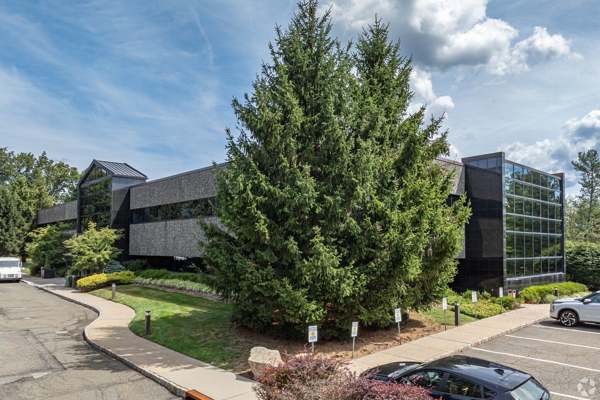 100 Valley Rd, Mount Arlington, NJ à vendre Photo principale- Image 1 de 1