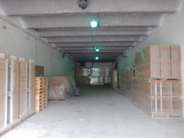 1010 Mckee St, Pittsburgh, PA à louer - Photo intérieure - Image 2 de 3