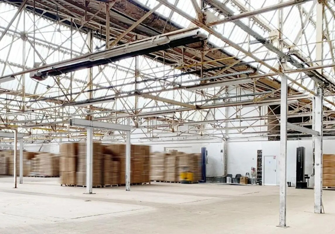 Flex in Aubervilliers for lease Building Photo- Image 1 of 11