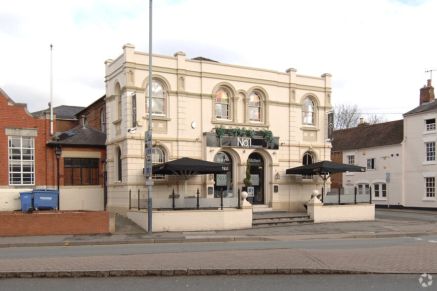 1 Shakespeare St, Stratford Upon Avon for sale - Building Photo - Image 2 of 3