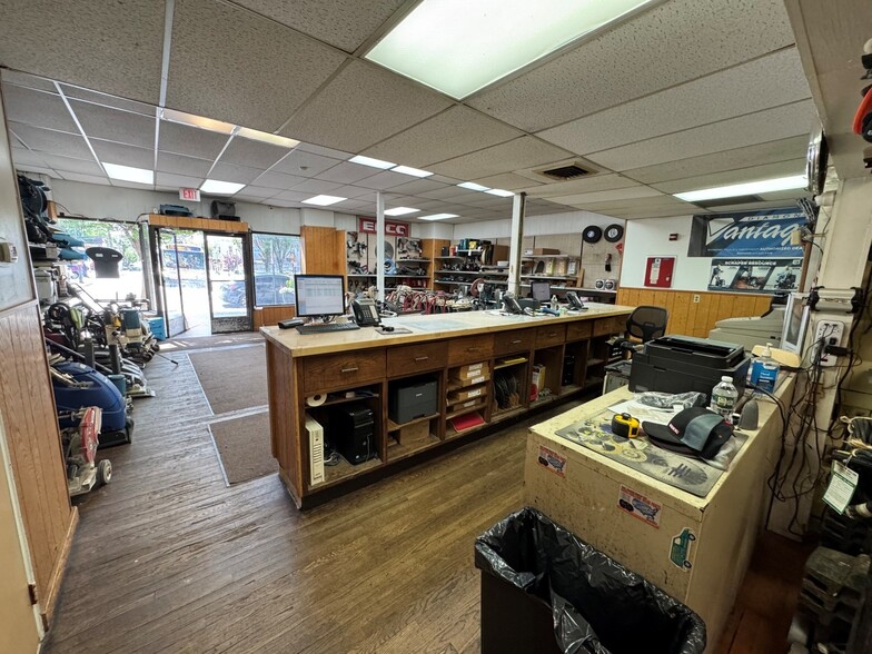 43 Linden St, Hackensack, NJ for sale - Building Photo - Image 2 of 5