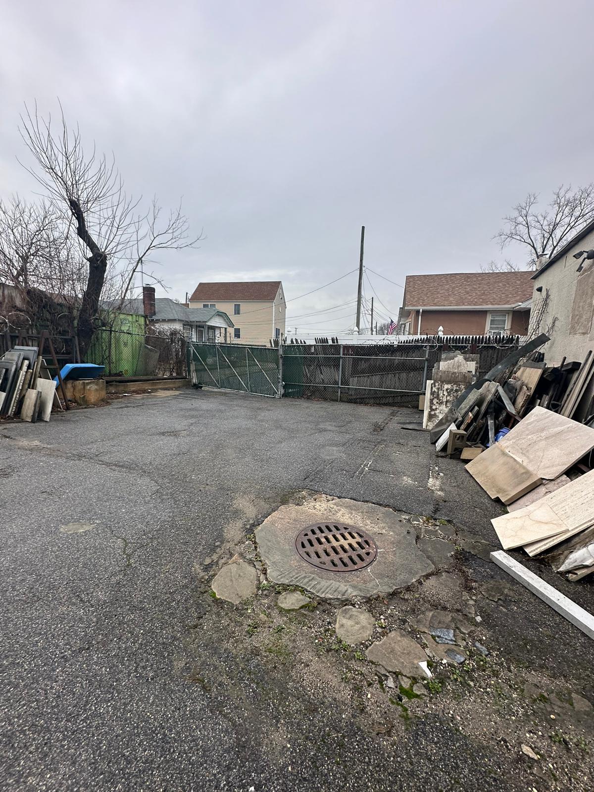 421 Doughty Blvd, Inwood, NY for lease Building Photo- Image 1 of 4