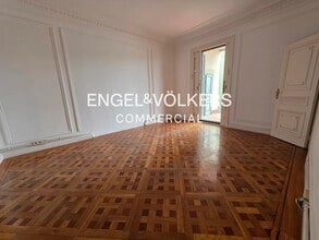 Bureau dans Barcelone, Barcelona à louer Photo intérieure- Image 2 de 10