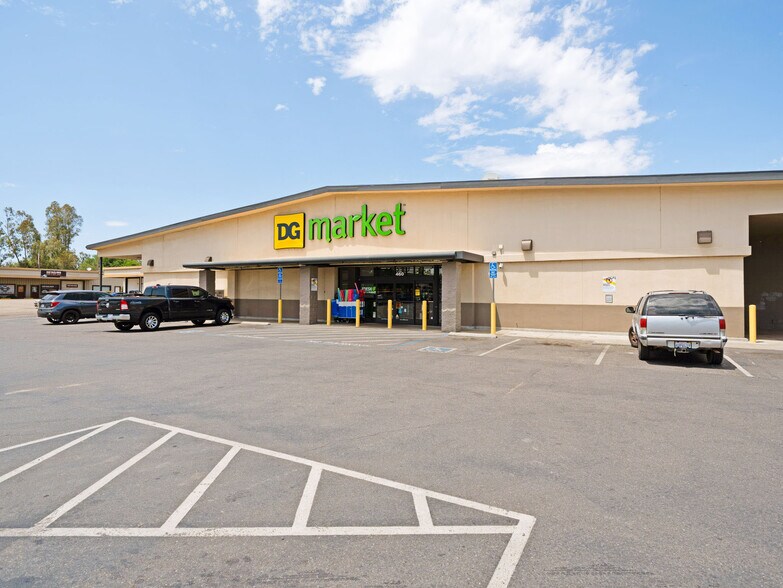 460 Antelope Blvd, Red Bluff, CA à vendre - Photo du bâtiment - Image 1 de 1