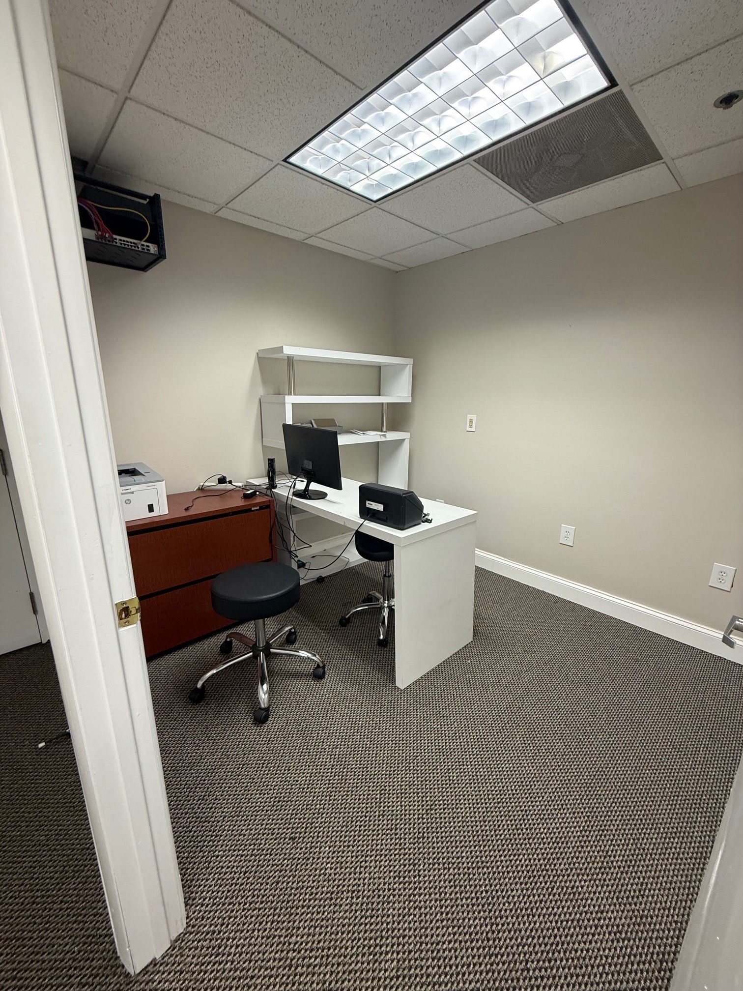 3825 Henderson Blvd, Tampa, FL for lease Interior Photo- Image 1 of 3