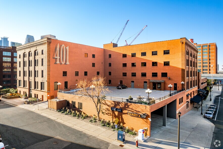 305 5th Ave N, Minneapolis, MN à louer - Photo du bâtiment - Image 2 de 33