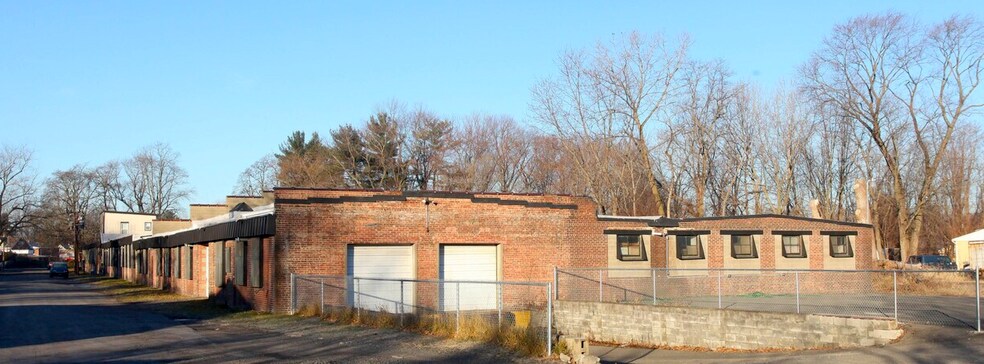 15 Deyo St, Kingston, NY for sale - Building Photo - Image 3 of 6