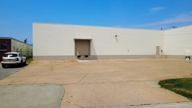329 S Blackwelder Ave, Oklahoma City, OK for sale Building Photo- Image 2 of 5