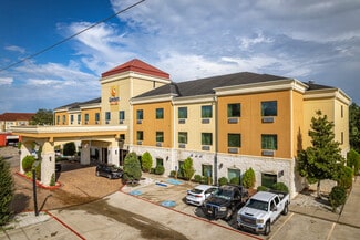 Plus de détails pour 5100 7th St, Bay City, TX - Services hôteliers à vendre