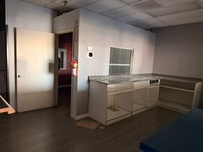 43535 Gadsden Ave, Lancaster, CA à louer Photo intérieure- Image 1 de 4