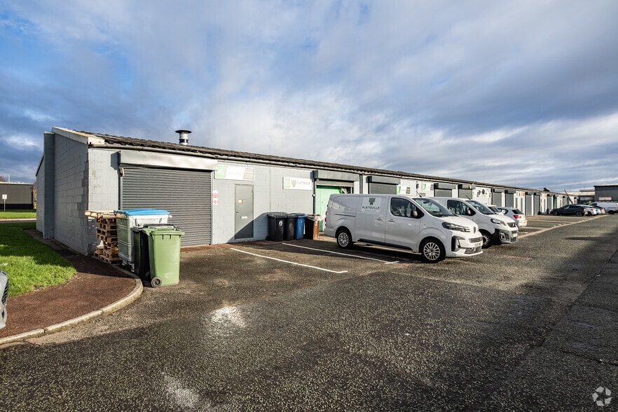 Spindus Rd, Liverpool for lease - Primary Photo - Image 2 of 27
