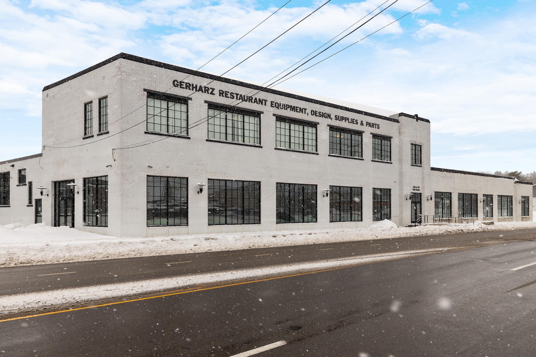 220-222 Teall Ave, Syracuse, NY for lease Primary Photo- Image 1 of 14