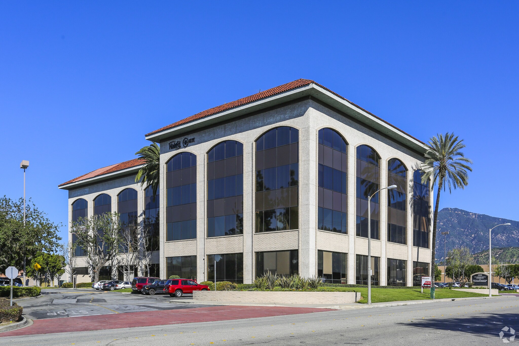 1333 S Mayflower Ave, Monrovia, CA for lease Primary Photo- Image 1 of 2