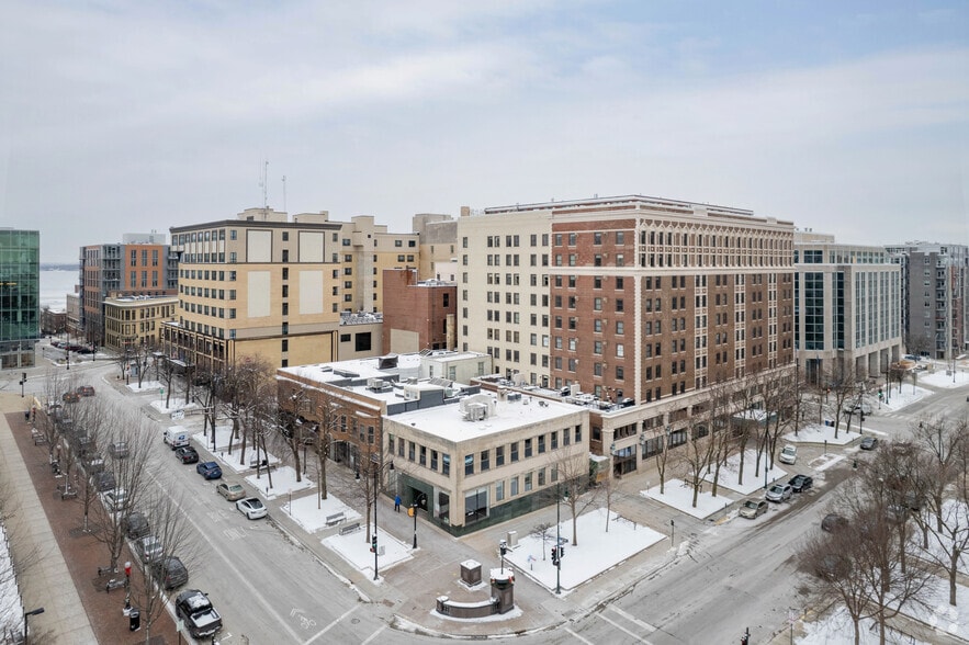 2 S Carroll St, Madison, WI for lease - Aerial - Image 2 of 7