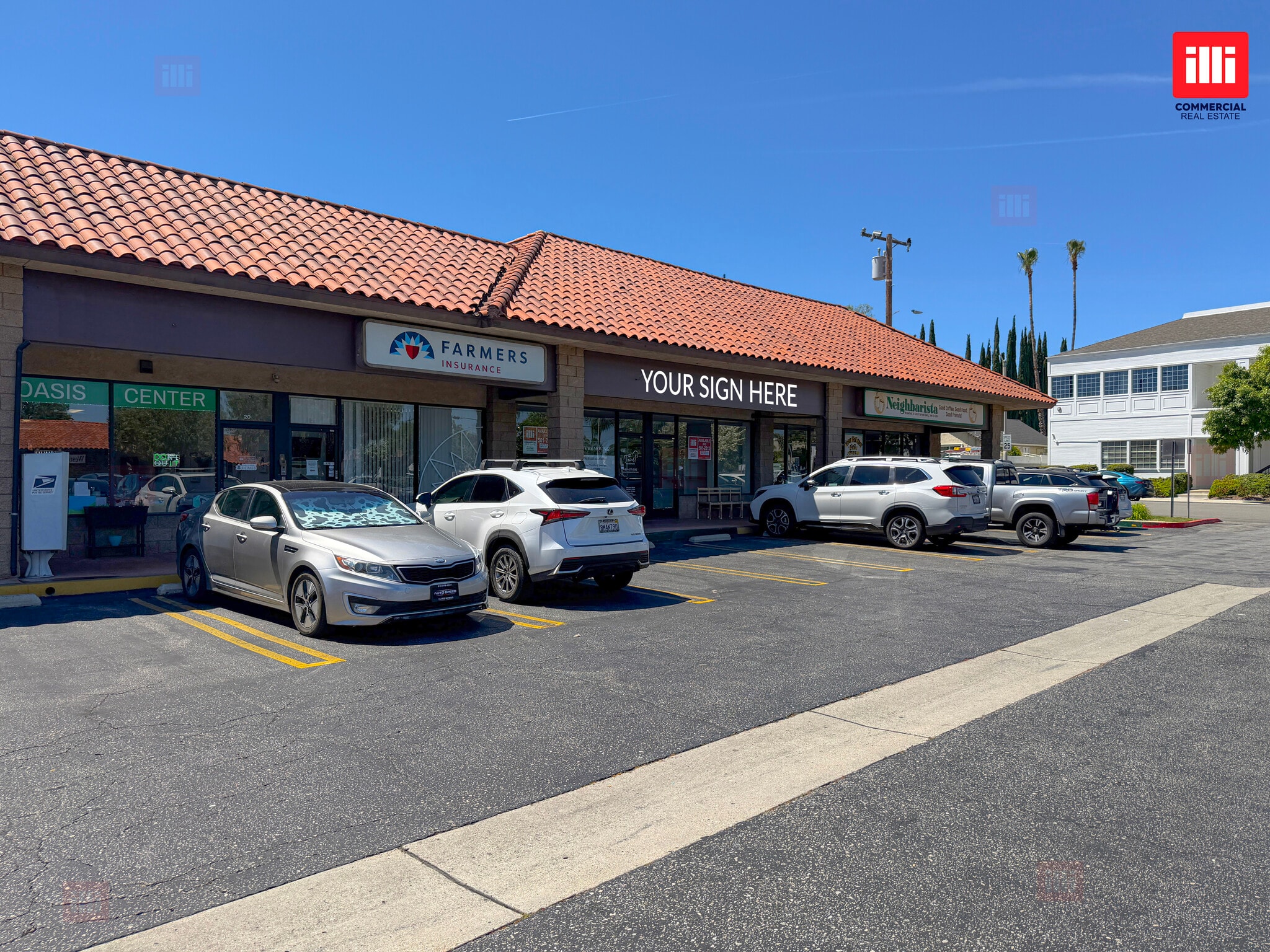 23120-23130 Lyons Ave, Santa Clarita, CA à louer Photo intérieure- Image 1 de 2