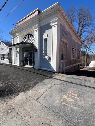 Plus de détails pour 146 Main St, Pepperell, MA - Vente au détail à vendre