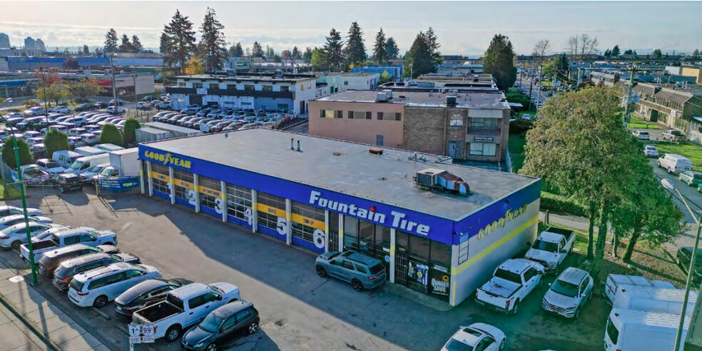 5850 Kingsway, Burnaby, BC à vendre - Photo du bâtiment - Image 3 de 6