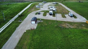 2088 Highway Y, Foley MO - Terrain de camping