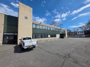 1095 E 45th St, Brooklyn, NY for lease Interior Photo- Image 2 of 8